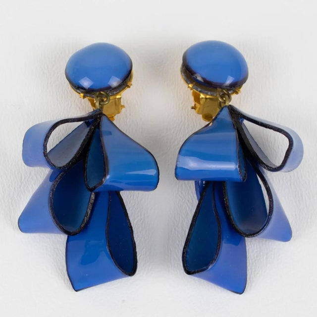 Cilea Paris Dangle Resin Clip Earrings Cobalt Blue Ribbons For Sale - Image 4 of 9