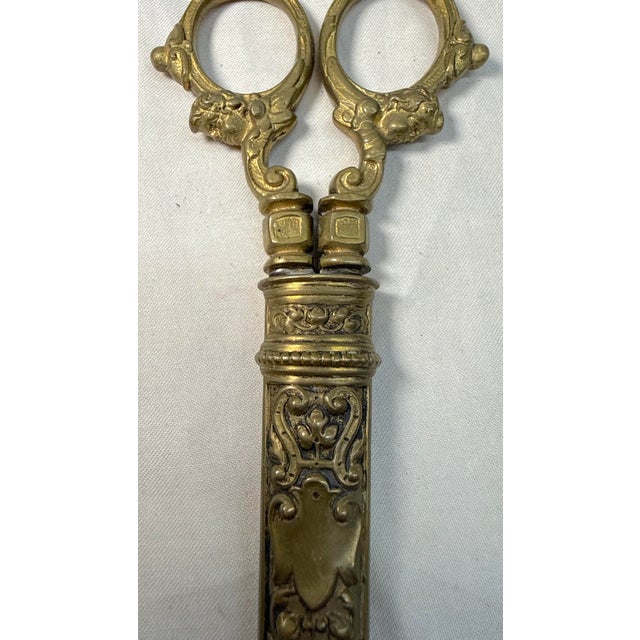 Antique 19th Century Victorian Sewing Scissors Dagger W/ Brass Handles & Sheath For Sale In New York - Image 6 of 11