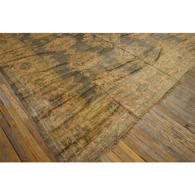 Early 20th Century Turkish Oushak Carpet ( 10' x 12'1'' - 305 x 368 ) For Sale - Image 4 of 12