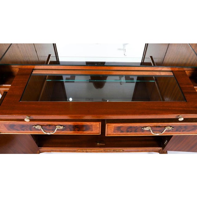 Antique Art Deco Walnut Marquetry Cocktail Cabinet by Epstein, 1930s For Sale - Image 17 of 18