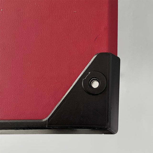 Mid-Century Modern Italian Red Metal, Leather, and Plastic Desk from BBPR Olivetti, 1960s For Sale - Image 9 of 18