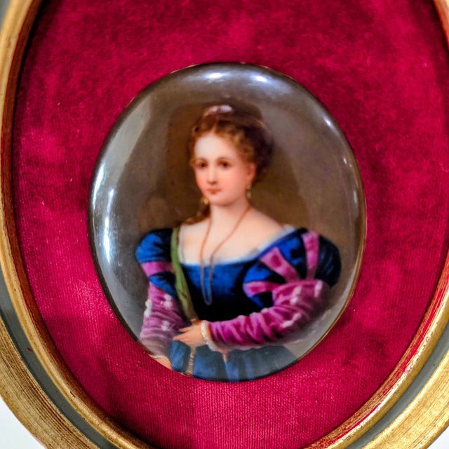 Renaissance Hand-Painted Porcelain Portrait After Titian's "La Bella" – Gilt Oval Frame For Sale - Image 3 of 9