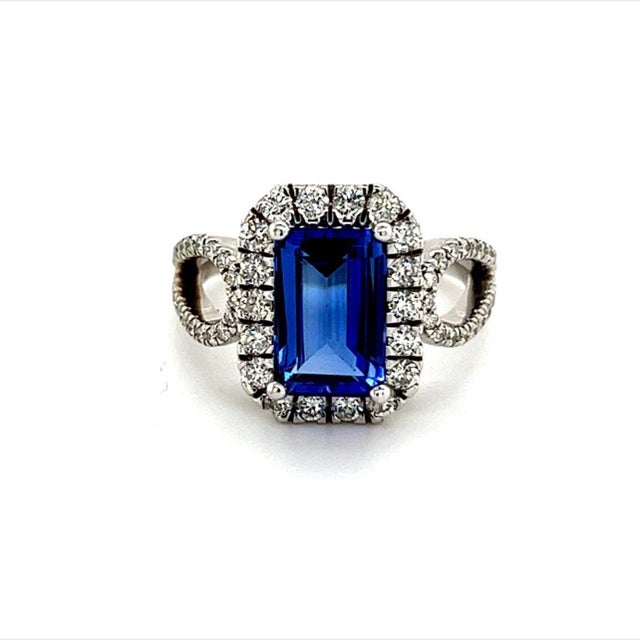 Natural Tanzanite Diamond Ring 14k Gold 5.08 TCW 5.52g Certified For Sale - Image 4 of 11
