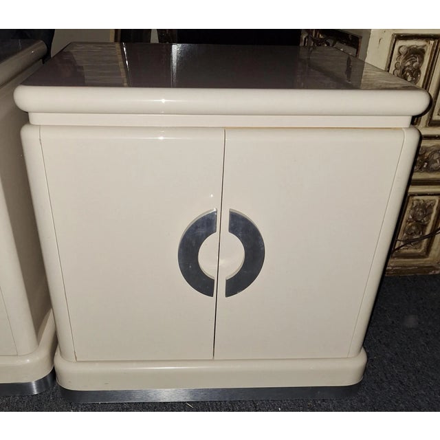 1960s 1960s Pair of Custom Lacquered Cabinets Designed by Jay Spectre For Sale - Image 5 of 12