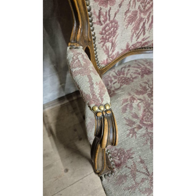 Vintage Louis XV Style Carved Armchair with Floral Upholstery, France, 1740s For Sale - Image 10 of 18