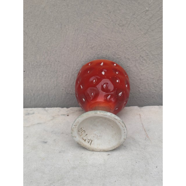 German Porcelain Majolica Strawberry Egg Cup, Circa 1920 For Sale - Image 4 of 4