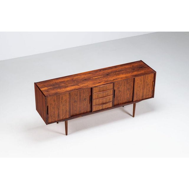 Scandinavian Symmetric Sideboard in Rosewood, Denmark, 1960 For Sale - Image 7 of 18