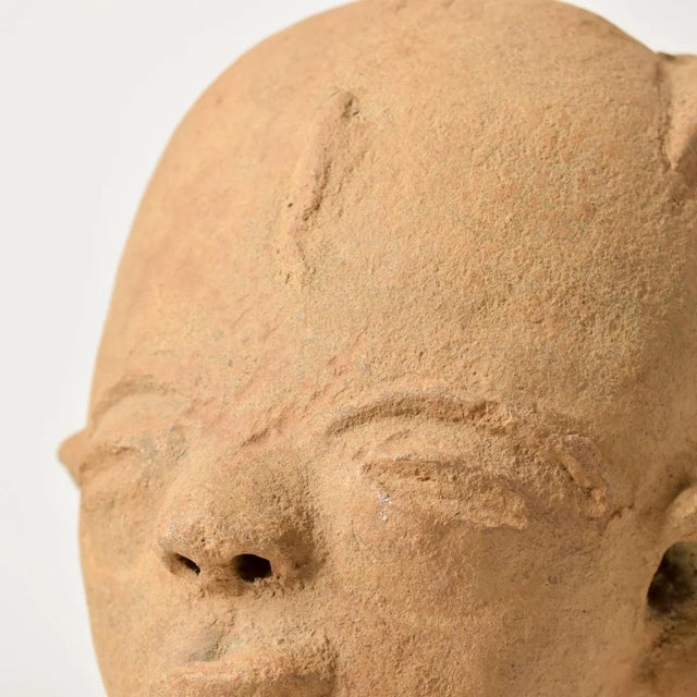 Early 20th Century Terracotta Clay Funerary Portrait Akan Asante Nsodia on Custom Base Ghana For Sale - Image 4 of 9