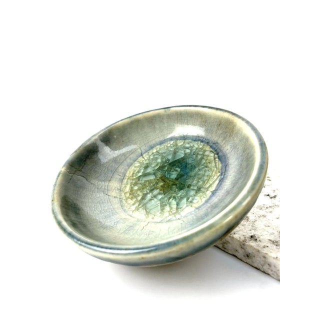 1940s Waylande Gregory Fused Glass and Porcelain Dish For Sale - Image 12 of 13