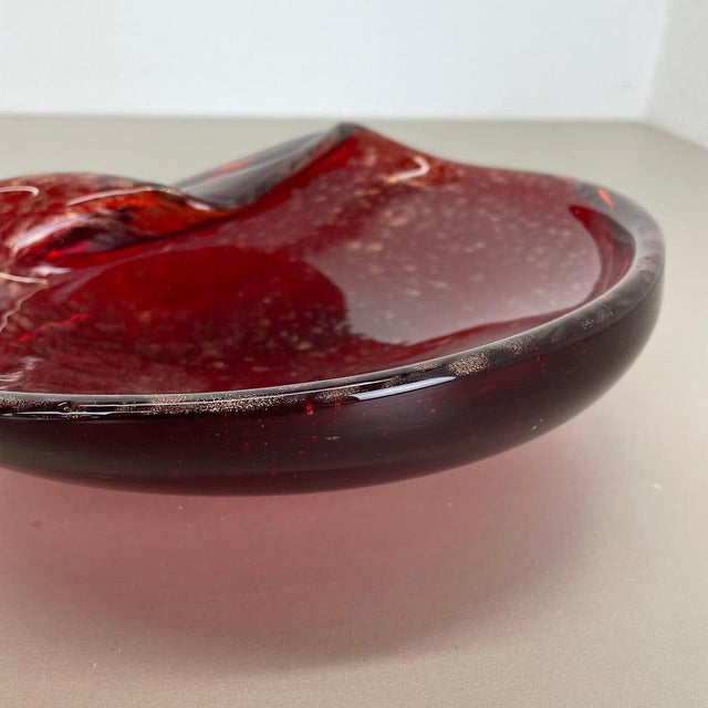 Red Murano Glass Shell Bowl with Gold Dust, Italy, 1970s For Sale - Image 13 of 18