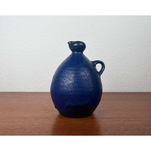 Brutalist Mid-Century Modern Brutalist German Studio Pottery Blue Carafe Vase by Gerhard Liebenthron, 1975 For Sale - Image 3 of 18