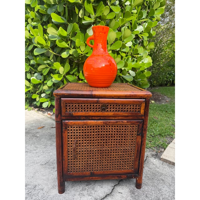 Mid-Century Modern Vintage Atomic Orange Art Pottery Vase by Cherokee Pottery, 1983 For Sale - Image 3 of 11