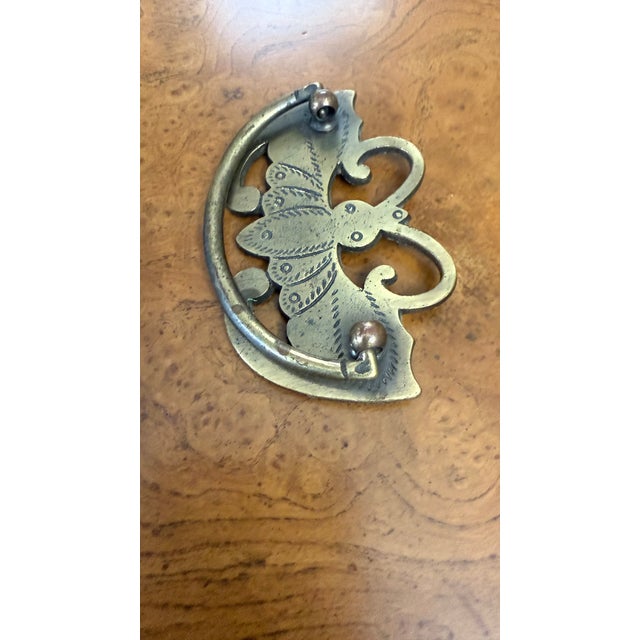 Chinoiserie 1970s Henredon Asian Dresser Pull For Sale - Image 3 of 9