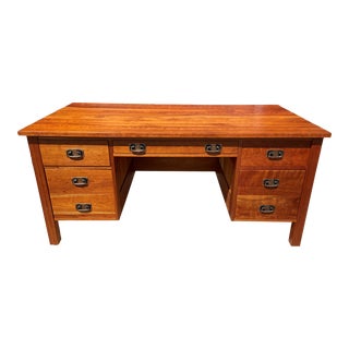 Late 20th Century Leopold Stickley Mission Style Solid Maple Executive Desk For Sale