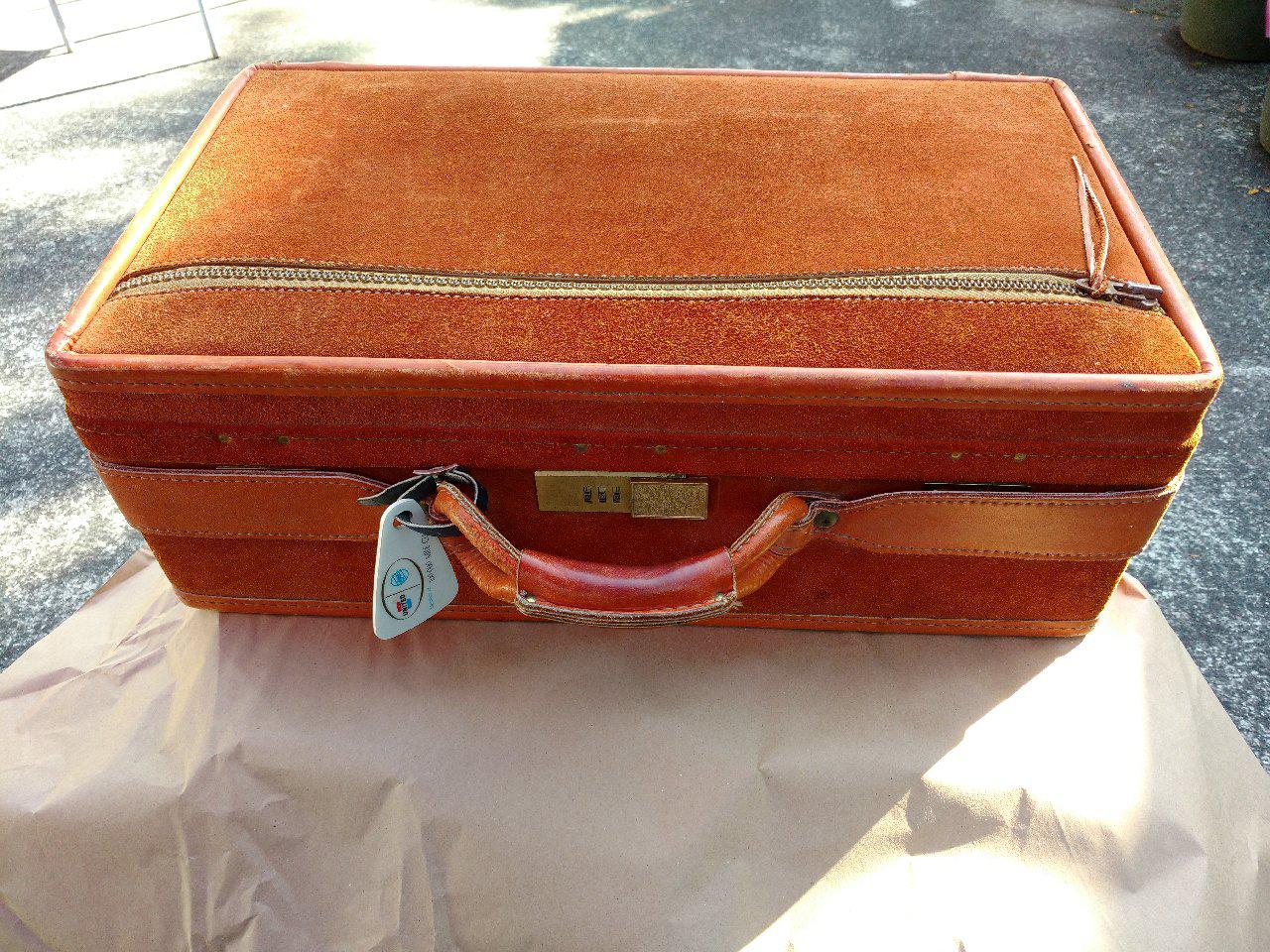 vintage hartmann luggage value