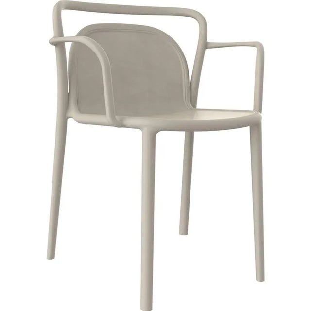 Set of 4 classe cream chairs by mowee dimensions: d52 x w52 x h77 cm (seat height 45 cm) material: polypropylene resin...