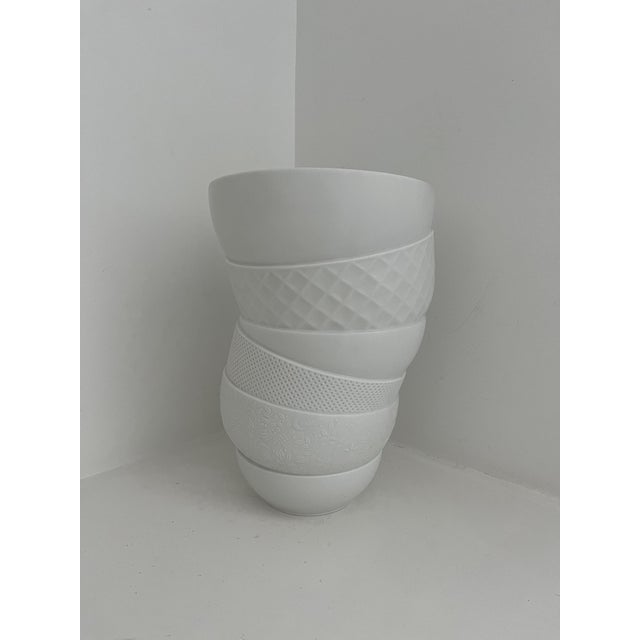 Reunion Vase by Pieke Bergmans, 2010s For Sale - Image 4 of 4