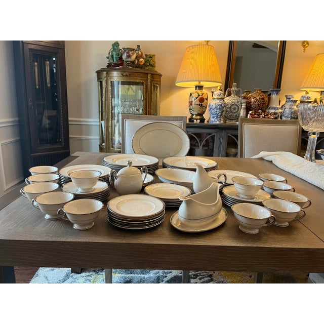 1940s Franciscan Huntington Masterpiece Pattern China Dinnerware and