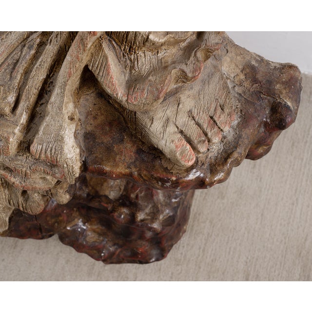 Chinese Qing Style Sculpture Figure of Bodhisattva Guanyin For Sale - Image 15 of 18