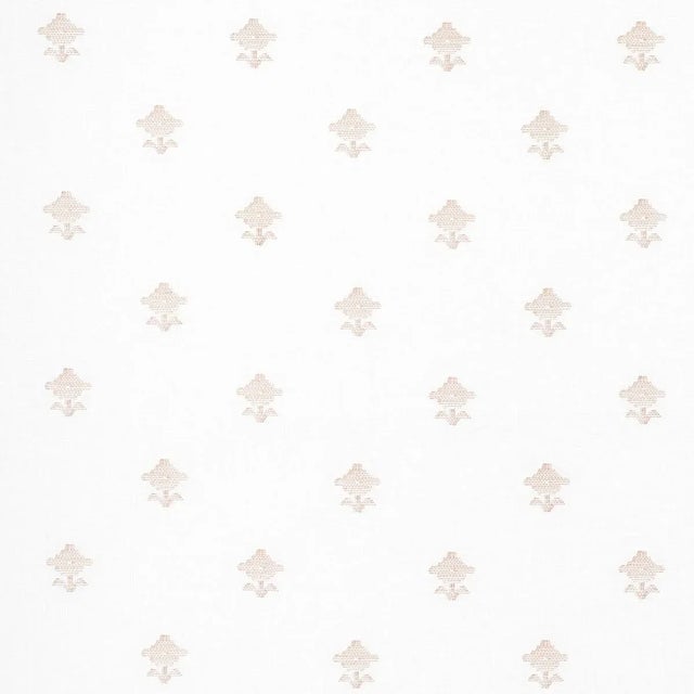 Contemporary Schumacher Rubia Sheer Fabric in Ivory For Sale - Image 3 of 5