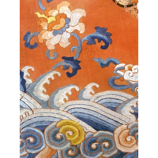 Frame Fine Embroidered Chinese Court Lady Casual Robe Qing Dynasty Provenance For Sale - Image 10 of 18