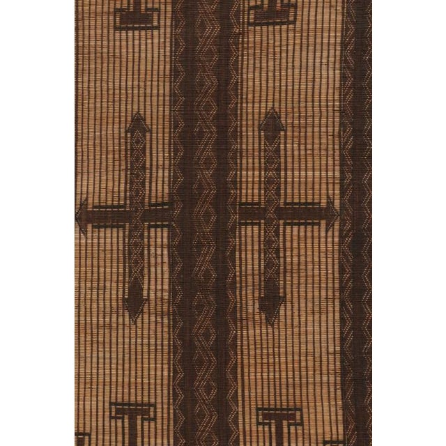 Vintage Tuareg Mat, Beige-Brown With Bold Tribal Geometric Motifs - Rug & Kilim For Sale In New York - Image 6 of 10