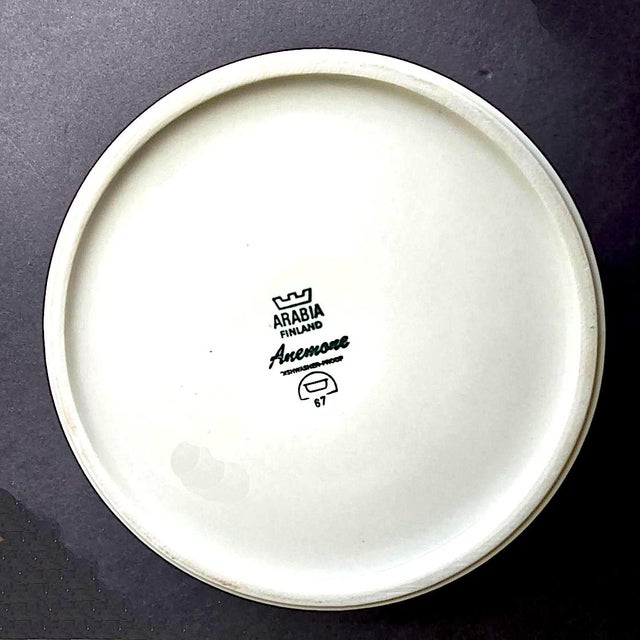 Vintage Anemone Blue by Arabia of Finland Serving Bowl Designed by Ulla Procopé For Sale - Image 11 of 12