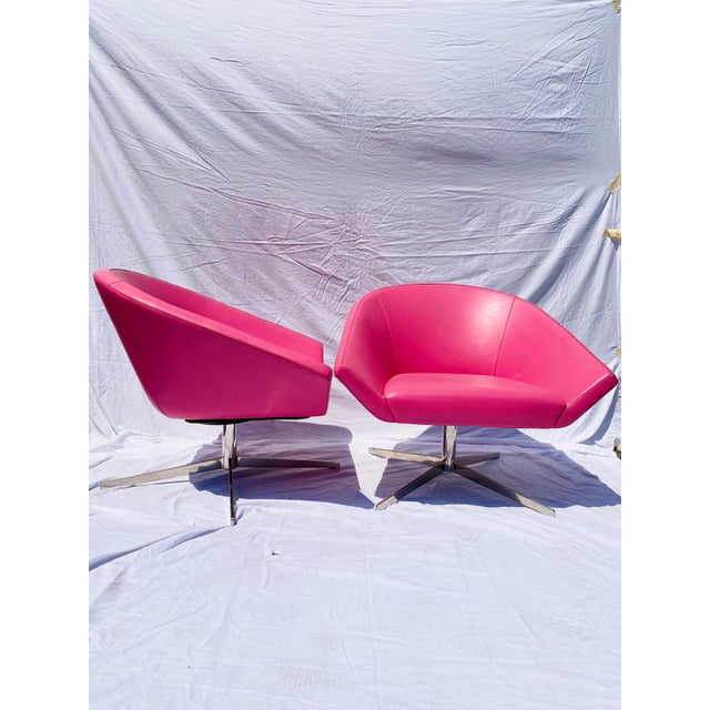 Hot Pink Remy Lounge Chairs By Jeffrey Bernett For Bernhardt Design A Pair Chairish
