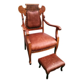 Rare Antique Victorian Carved Oak & Leather Throne Armchair With Matching Ottoman For Sale