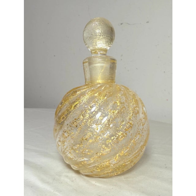 Italian Vintage Hand Blown Italian Murano Venetian Gold Flek Glass Scent Perfume Bottle For Sale - Image 3 of 13