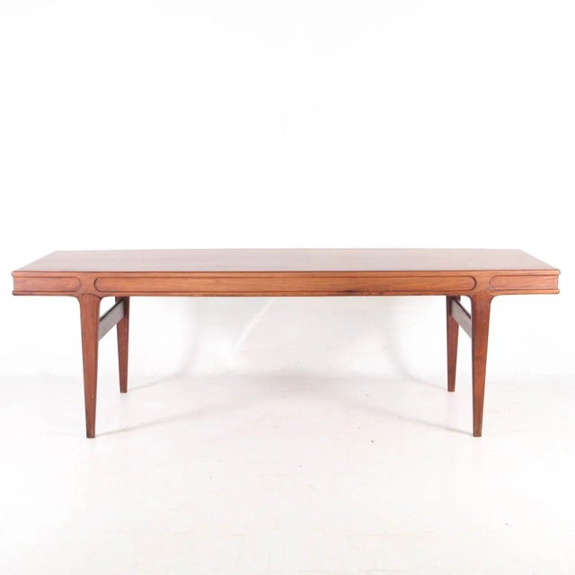 Brown Large Extendable Rosewood Coffee Table, 1970s For Sale - Image 8 of 13