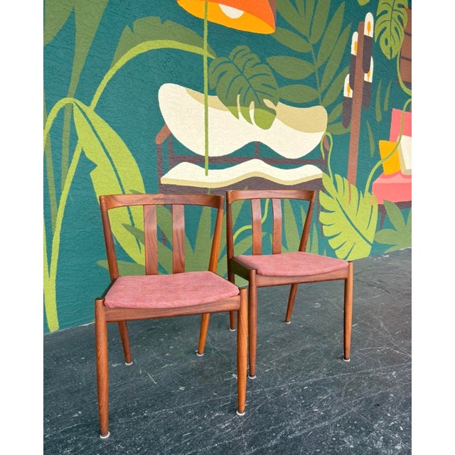 Mid 20th Century Danish Modern Folke Ohlsson for Dux Chair Pair For Sale - Image 5 of 10