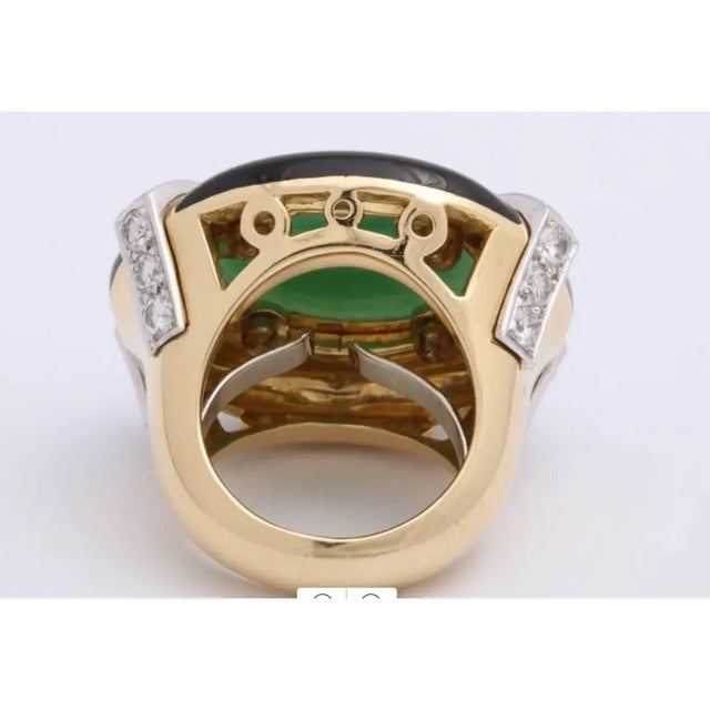 David Webb 18kt, Platinum and Diamond - Jade & Onyx Ring For Sale - Image 4 of 9
