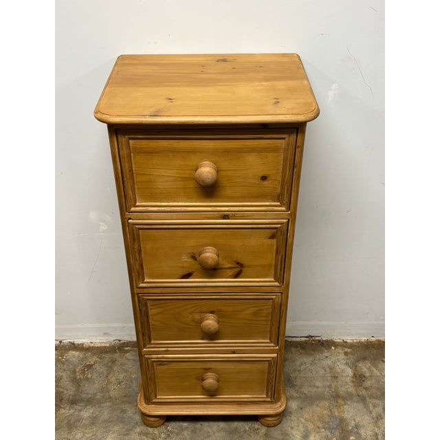 English Vintage English Pine Chest of Drawers For Sale - Image 3 of 7