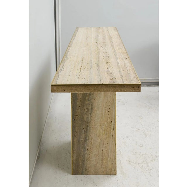 Sculptural Pair of Contemporary Italian Travertine Consoles With Brass Banding For Sale In New York - Image 6 of 8