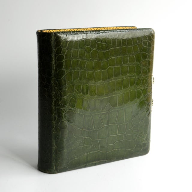 Antique Victorian Green Crocodile Skin Leather Photograph Album and Contents, Late 19th Century For Sale - Image 4 of 17
