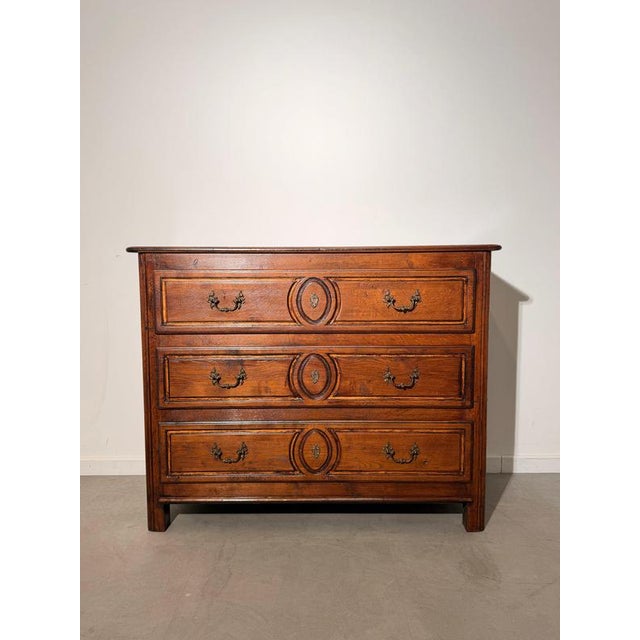 Brown Antique Three-Drawer Chest of Drawers in Oak For Sale - Image 8 of 8