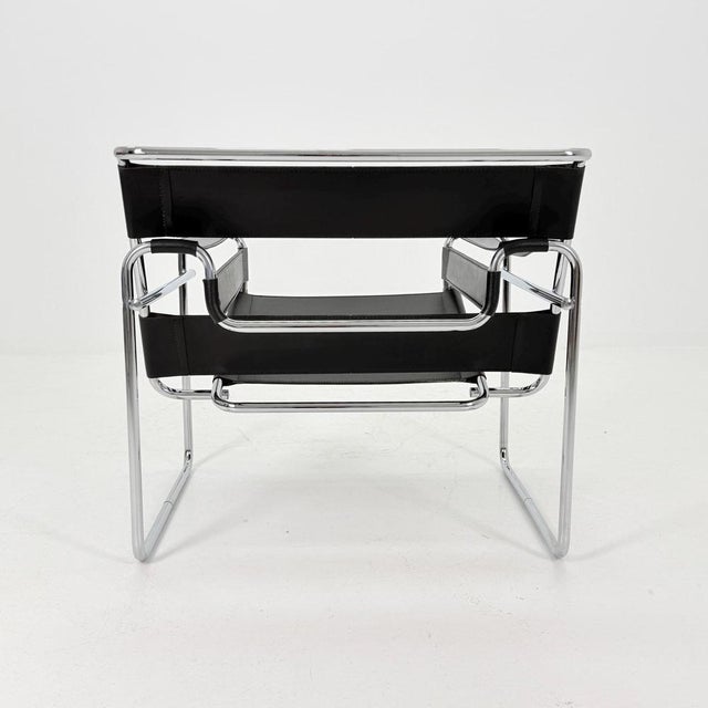 Mid-Century Modern Black Wassily B3 Chair by Marcel Brauer, 1990s For Sale - Image 13 of 15