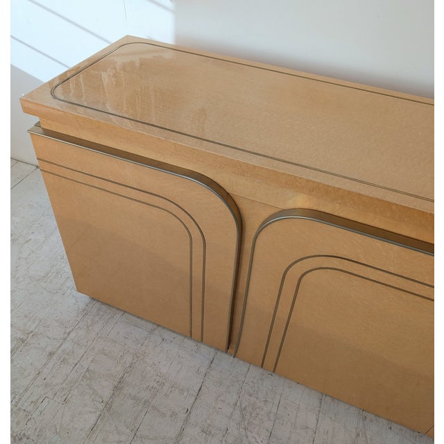 Wood Mid-Century Italian Birch Burl & Brass Sideboard attributed to Turri, 1970s For Sale - Image 7 of 18