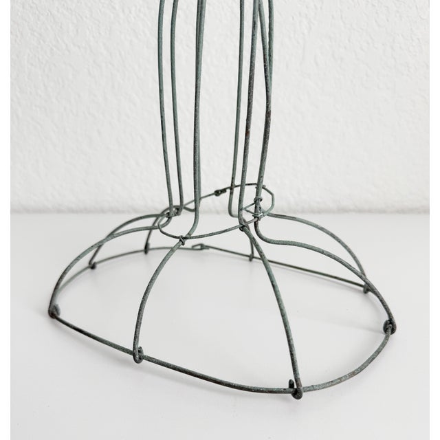 Metal 16" Wire Bust in the Style of Alexander Calder, Late 20th Century For Sale - Image 7 of 14