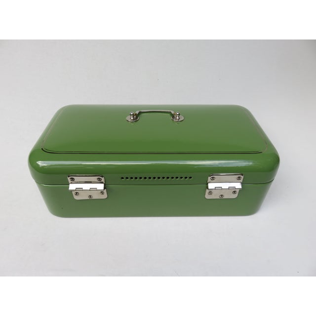 Art Nouveau Forest Green Enamelled Bread Box, 1890s For Sale - Image 5 of 8