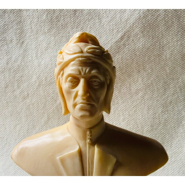 1950s Italian Dante Alighieri Bust Almond Alabaster Sculpture For Sale - Image 4 of 18