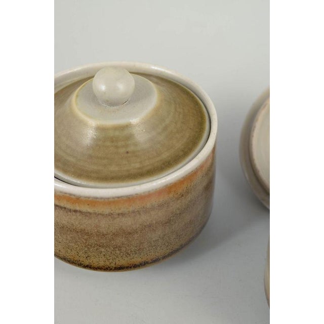Vintage Lidded Jars in Stoneware by John Andersson for Höganäs, 1970s, Set of 2 For Sale - Image 3 of 5