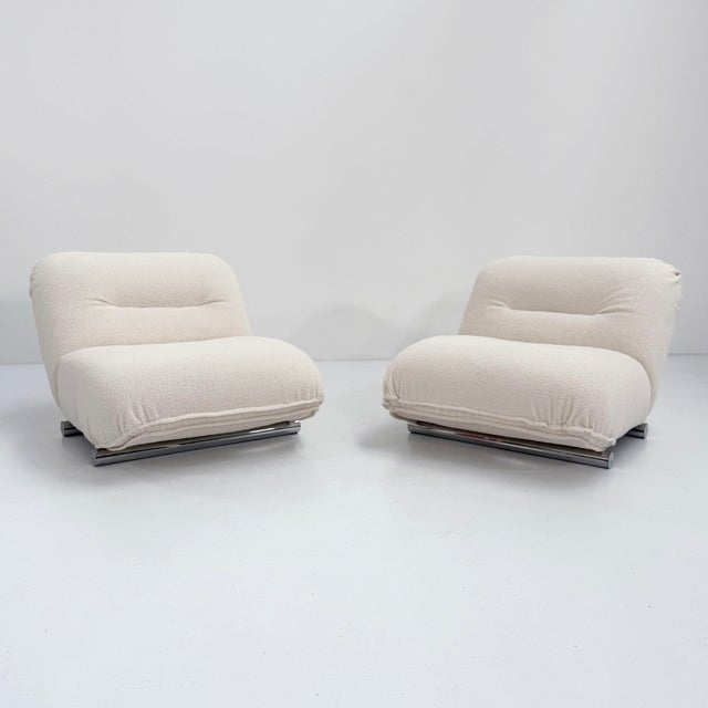 Lounge Chairs by Giuseppe Munari for Poltrona Munari, 1970s, Set of 2, in Good conditions. Designed 1970 to 1979 This...