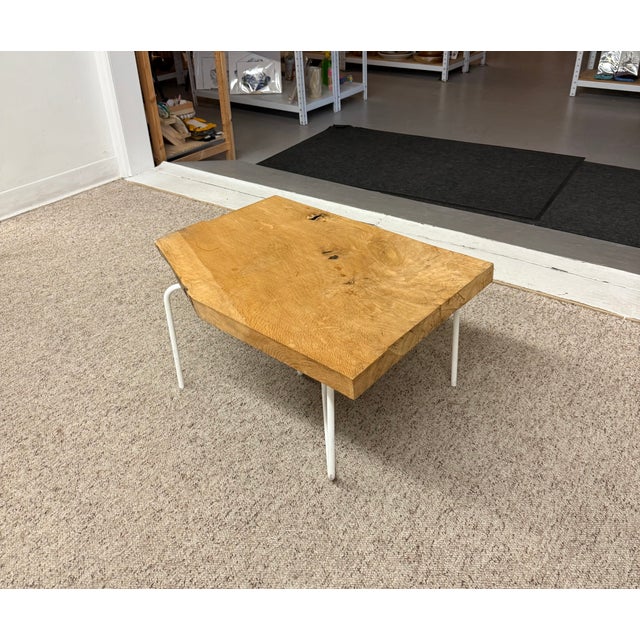 Mid-Century Modern 1970s Mid Century Modern Style Coffee Table or Accent Table With Live Edge Solid Wood Top and Hairpin Legs For Sale - Image 3 of 9