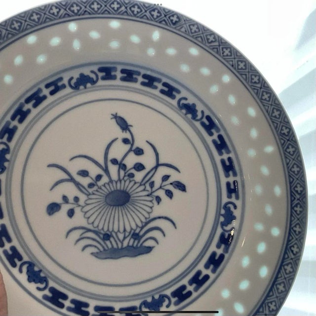 Late 20th Century Blue & White Chinese Rice Grain Serving Bowl 9.5” For Sale - Image 6 of 10