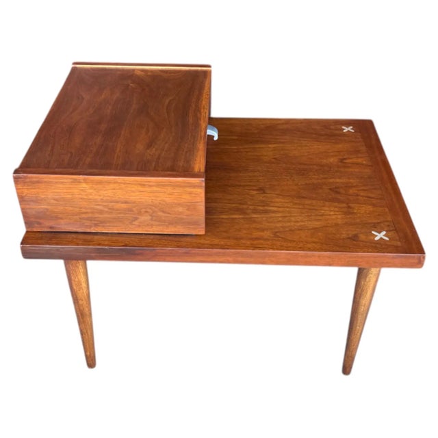 Mid-Century American of Martinsville Walnut Nightstands With Floating Drawer- A Pair For Sale - Image 10 of 17