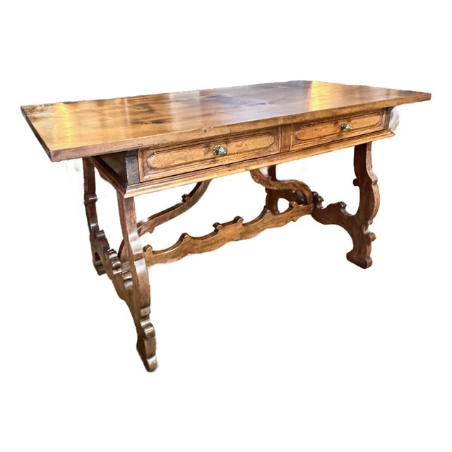 Italian Baroque-Style Writing or Side Table in Walnut, 19th Century For Sale