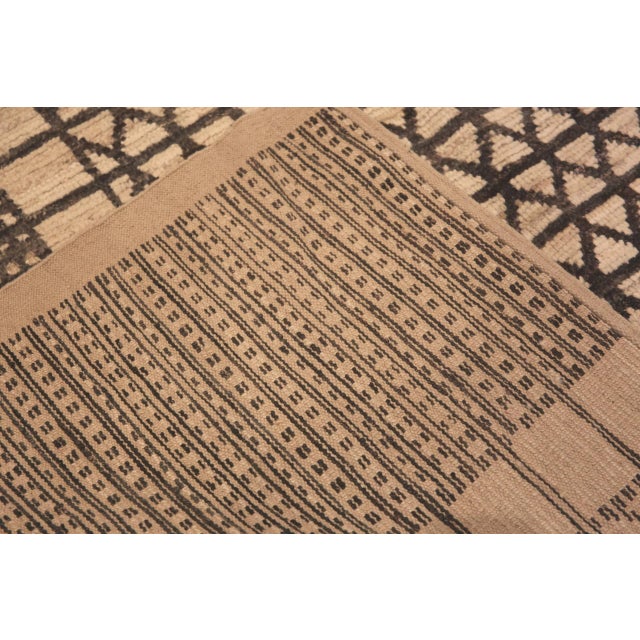 Early 21st Century Nazmiyal Collection Geometric Modern Brown and Cream Rug For Sale - Image 5 of 6