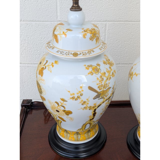 Vintage Chinoiserie Ginger Jar Table Lamp: Hand Painted Floral - a Pair For Sale In Washington DC - Image 6 of 7